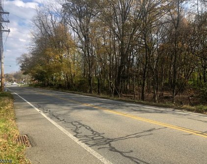 157 River Rd, Montville Twp.