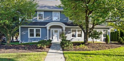 648 E Broad St, Westfield Town