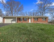 166 Bellechasse  Drive, Chesterfield image