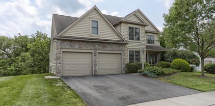 140 Blue Jay Way, Hummelstown