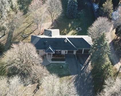 26755 Smithtown Road, Shorewood