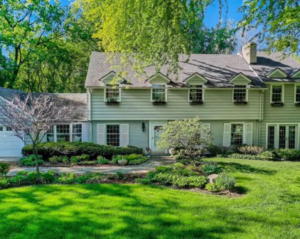 555 Ferndale Road N, Orono