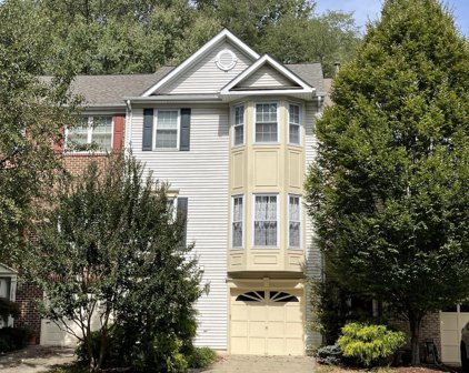 12096 Antler Ct, Fairfax