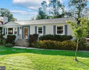345 Holmes  Nw Drive NW, Vienna image