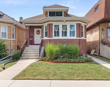 7753 W Sunset Drive, Elmwood Park