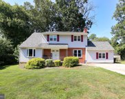 34 Tall Oaks Dr, Clementon image