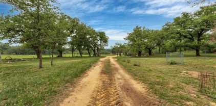 1382 County Road 326, Adkins