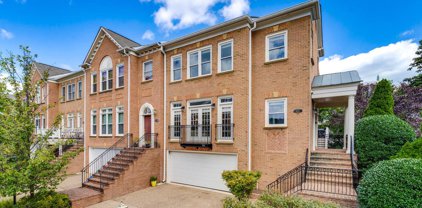 1849 Brenthill Way, Vienna