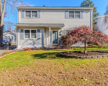 375 W Clinton St, Dover Town