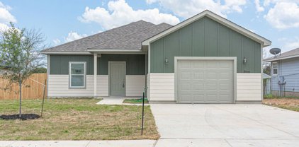 5846 Tree View St, San Antonio