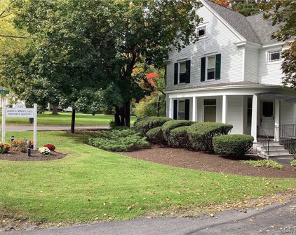 7171 E Genesee  Street, Manlius