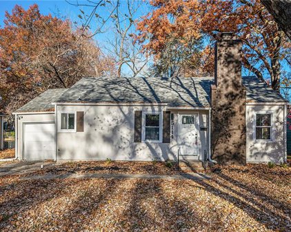 5114 SYCAMORE Drive, Roeland Park