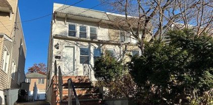 42-39 248th Street, Little Neck