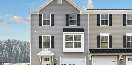 8183 Lenker Dr Unit #2601, Harrisburg