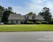 5801 Bentway  Drive, Charlotte image