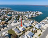 33 W Essex Ave, Harvey Cedars image