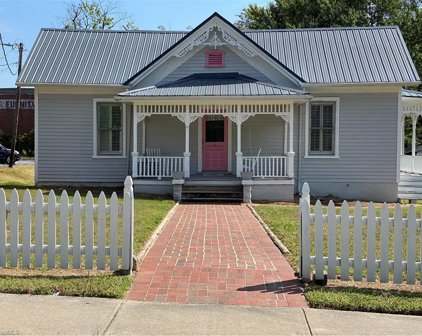 311 Main Street, Reidsville