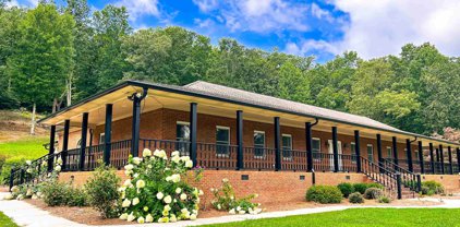310 NW Pocket Road NW, Sugar Valley
