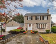 59 Rustlewood Rd, Milton image