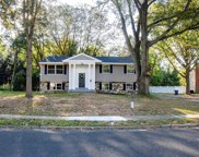 602 Foxcroft   Drive, Cinnaminson image