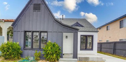 2942 West View Boulevard, Los Angeles