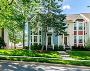 308 Locust  Se Street SE Unit #17, Vienna image