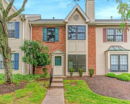 103 Brokaw Ct, Bridgewater Twp.