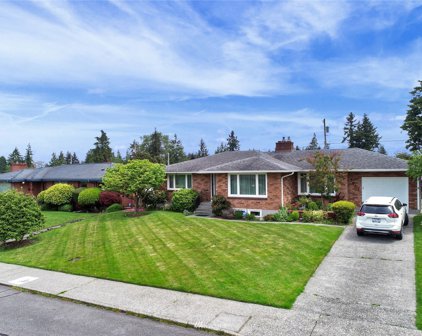 5021 Rucker Avenue, Everett