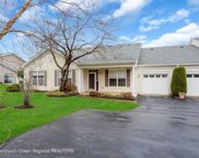 91 Silverlawns Drive, Lakewood image