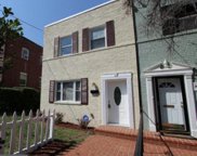 914 46th St Ne, Washington image