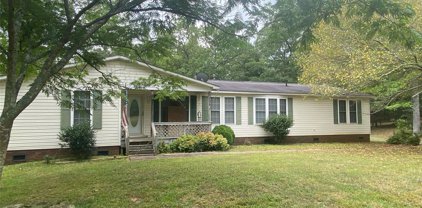 6805 England  Road, Midland