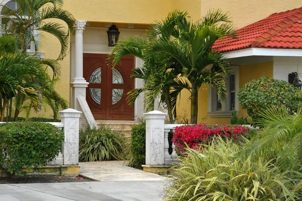 Cape Coral lots offer the chance to build your ideal house.