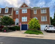 414 Council  Ne Drive NE, Vienna image