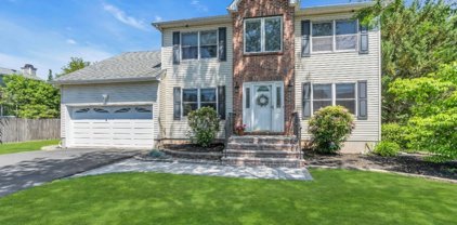426 Conover Dr, Hillsborough Twp.