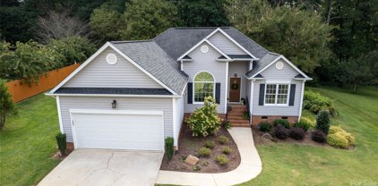 559 Cameron Pointe  Lane Unit #19, Belmont