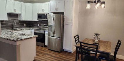 10001 Woodcreek Oaks Boulevard Unit #824, Roseville