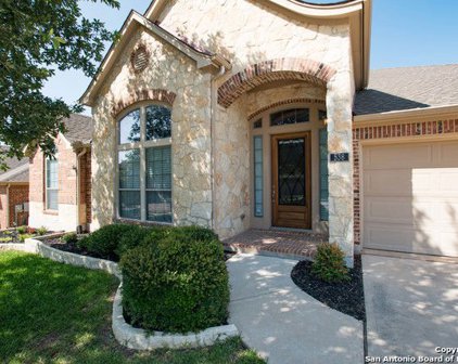 538 Oak Cascade, New Braunfels