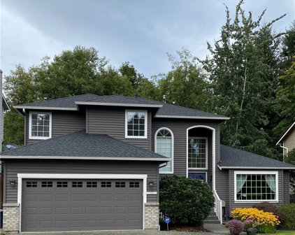 1007 49th Place SW, Everett