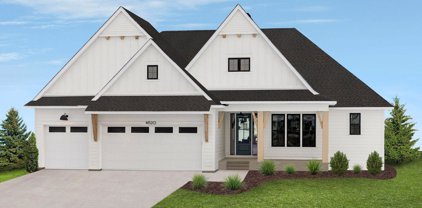 4399 Hawks Point, Minnetrista