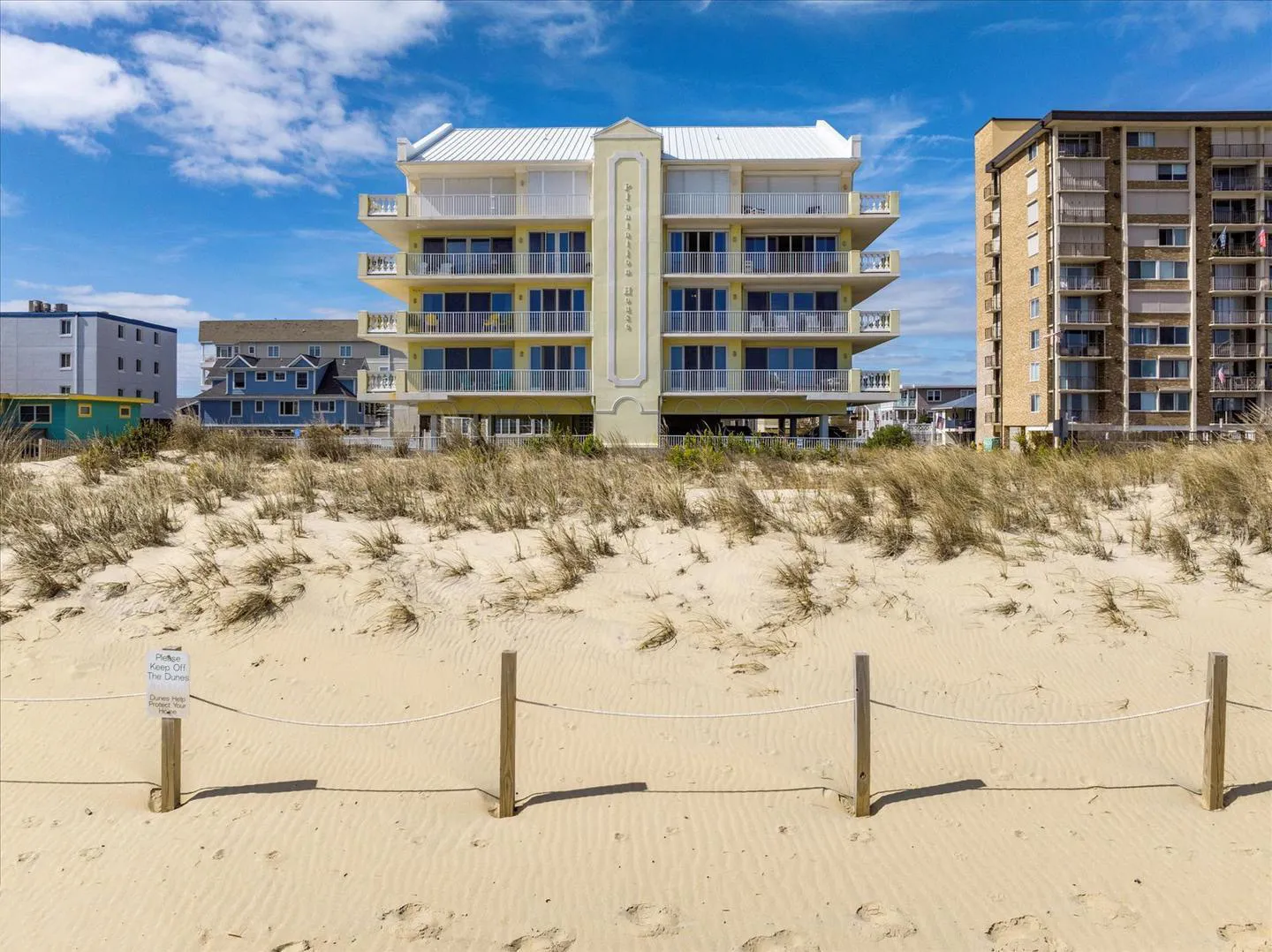 Plantation House oceanfront condo building exterior view, Ocean City, MD