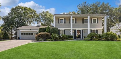 52 Woodmont Rd, Montclair Twp.