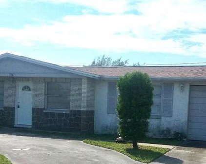 3812 Elmwood Drive, Holiday