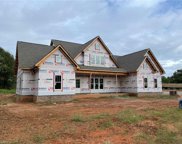 8453 Meadow Vista Drive, Lewisville image
