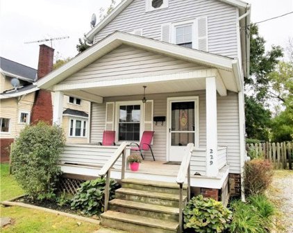 229 Pearl Place SE, North Canton