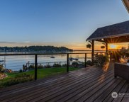 8612 Warren Drive, Gig Harbor image
