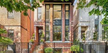 1720 N Winchester Avenue, Chicago