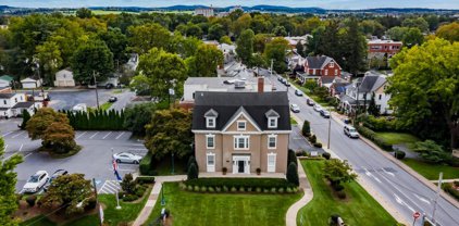 2331 Market St, Camp Hill