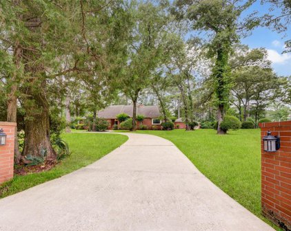 23319 Holly Hollow Street, Tomball