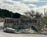 711 Hills Of Bandera Rd, Bandera image