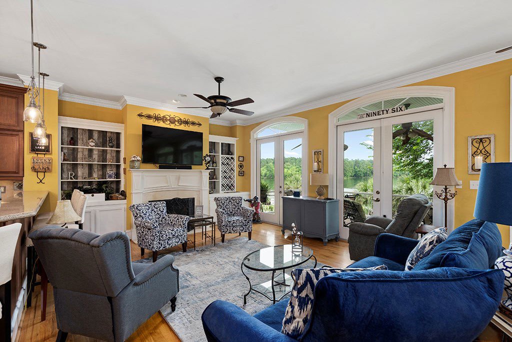 MLS Number 123252 516 Grand Harbor, Six Property for Sale